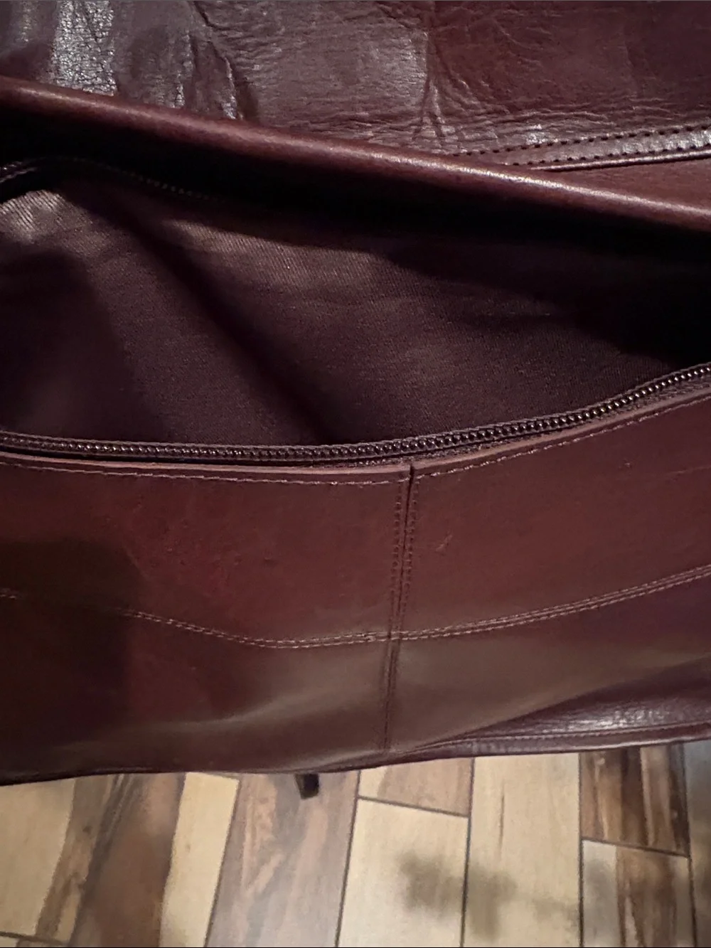 Men's Dark Brown genuine Leather Messenger Bag with Wide Strap